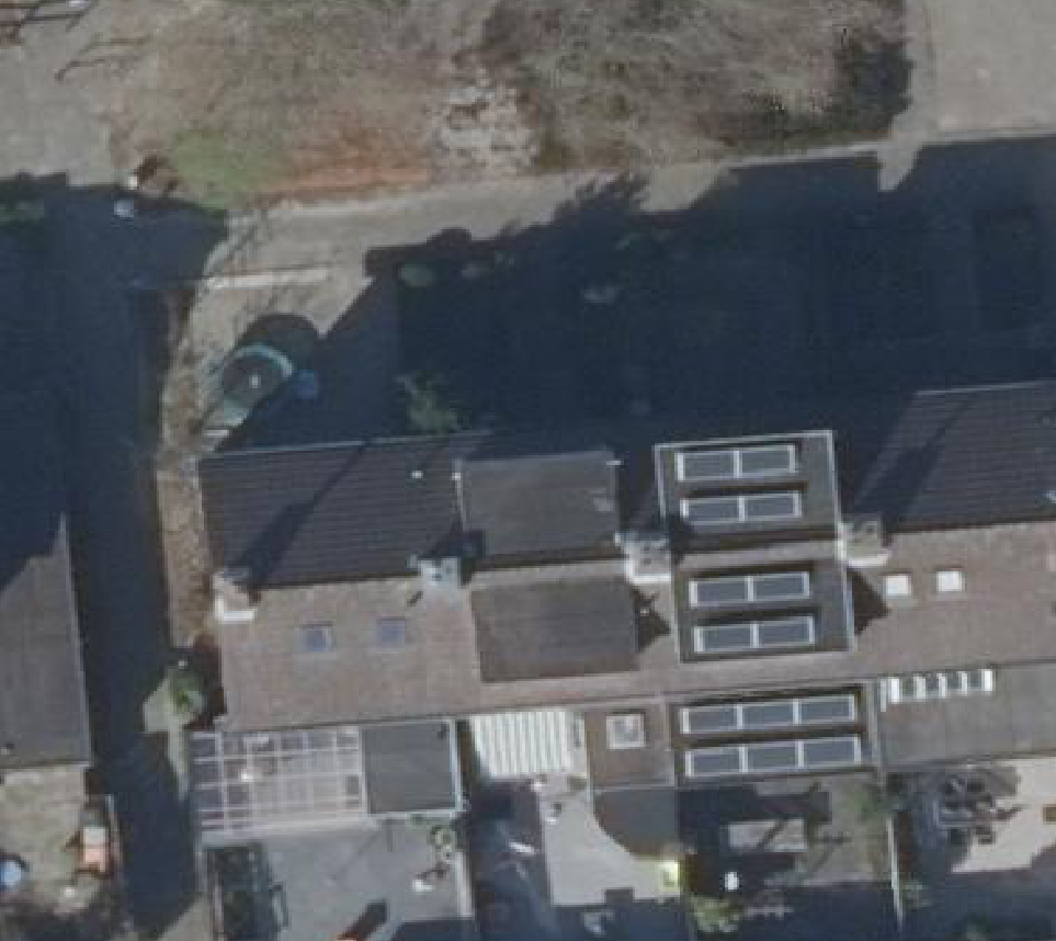 True ortho luchtfoto van Warmenhuizen met zicht op woning