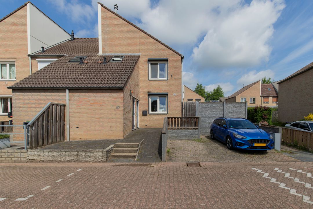 Jekerstraat 37 Geleen