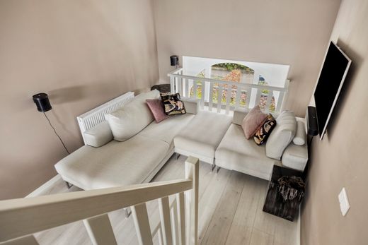 Klik op de foto om te vergroten