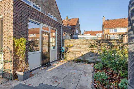 Klik op de foto om te vergroten