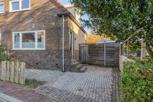 Klik op de foto om te vergroten