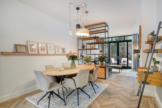 Klik op de foto om te vergroten