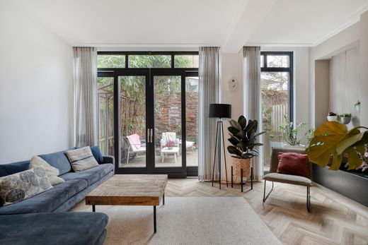 Klik op de foto om te vergroten