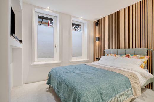 Klik op de foto om te vergroten