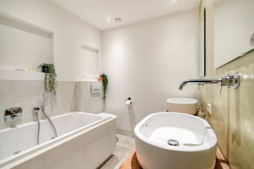 Klik op de foto om te vergroten