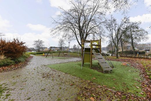 Klik op de foto om te vergroten