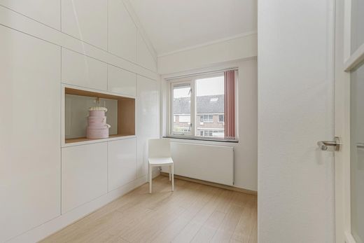 Klik op de foto om te vergroten