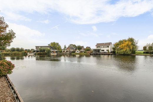 Klik op de foto om te vergroten