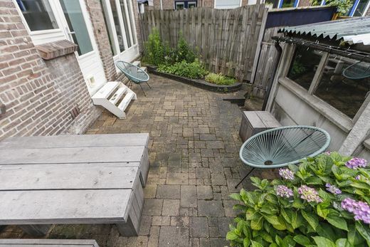 Klik op de foto om te vergroten