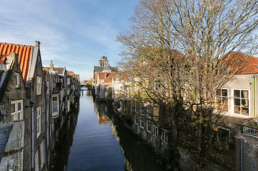 Klik op de foto om te vergroten