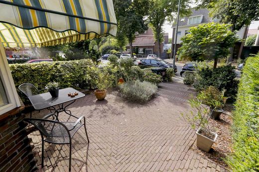Klik op de foto om te vergroten
