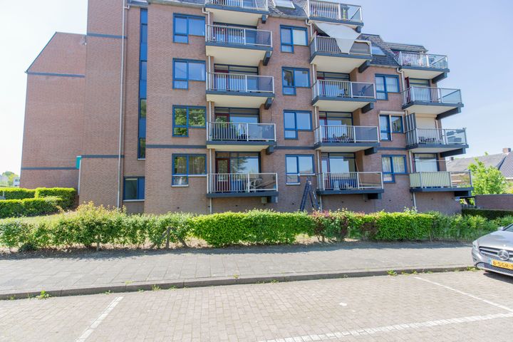 Verdragstraat 14, door LWM verkocht