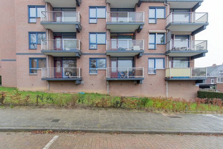 Verdragstraat 4 Heerlen 10135f667ca5ea7ca4437bf33161d9d3f07a5 – foto 6