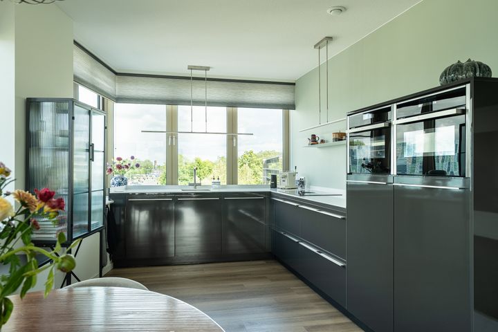 slider-image-4