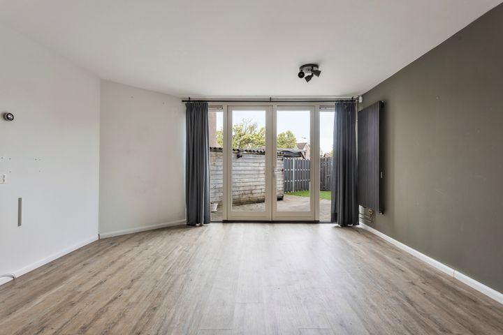 slider-image-4