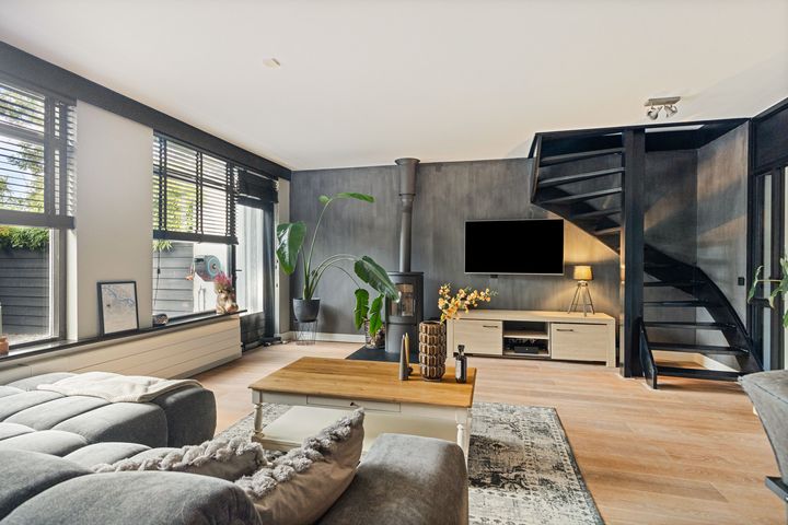 slider-image-12