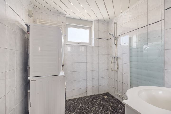 slider-image-3