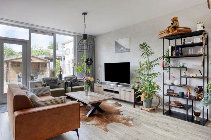 slider-image-5