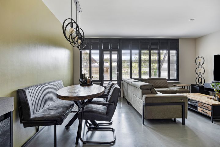 slider-image-4