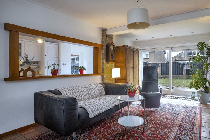 slider-image-3