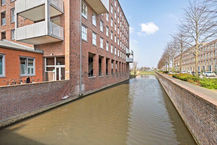slider-image-4