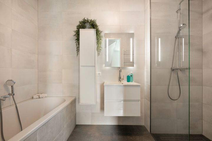 slider-image-3