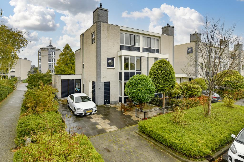 Grauwe Gans 39 Uithoorn (woonhuis) - te koop bij BNV makelaars B.V.